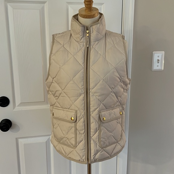J. Crew ivory puffer vest - Picture 2 of 15